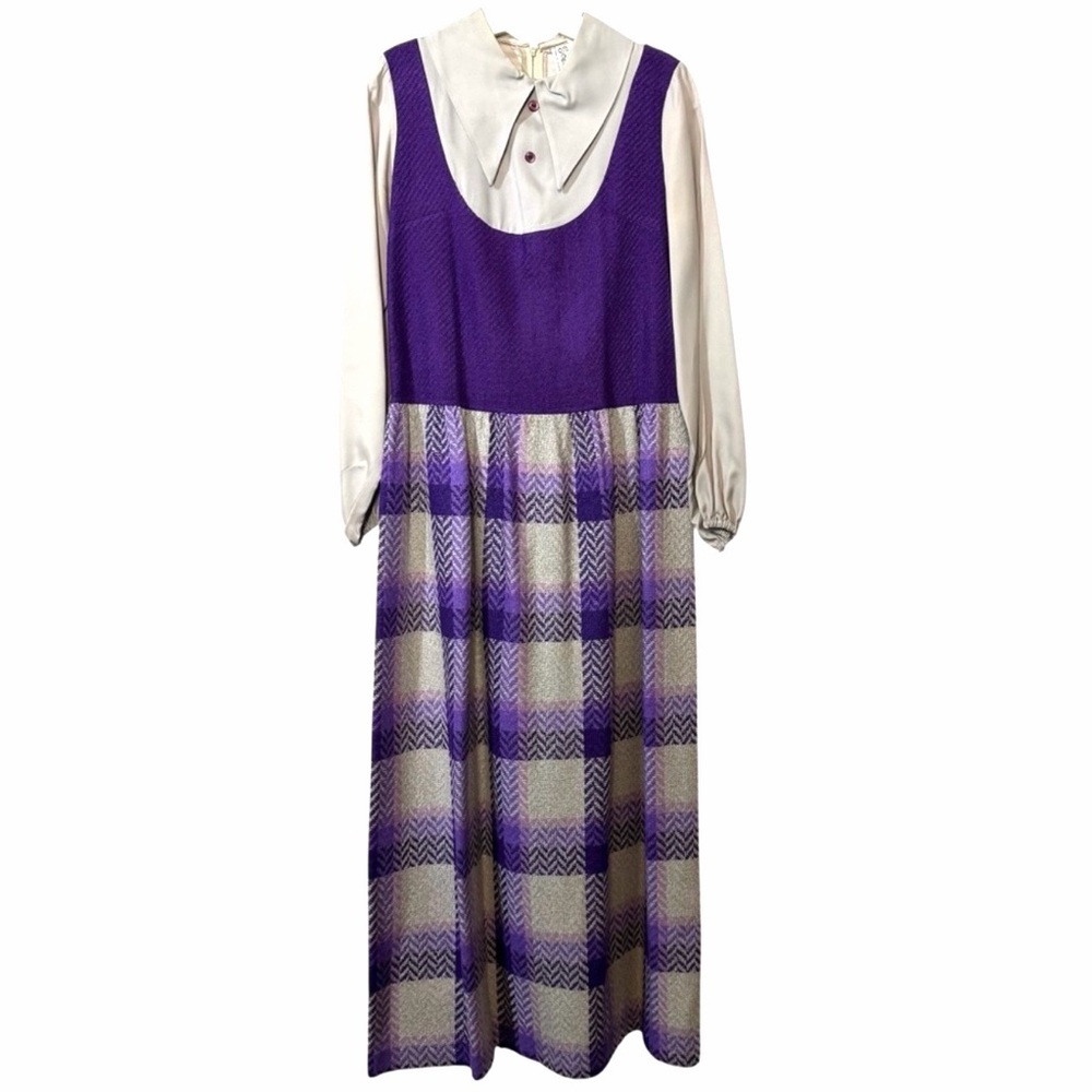 Vintage 1970s Two Piece Plaid Jumper Dress with Dagger Collar Blouse